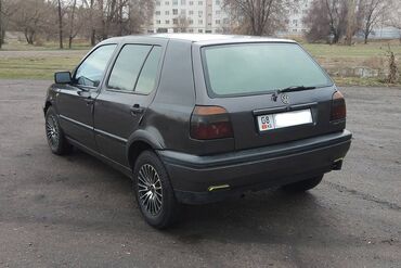 wolksvagen passat: Продаю гольф 3 (volkswagen golf 3) (рестайлинг), комплектация с ГУР и