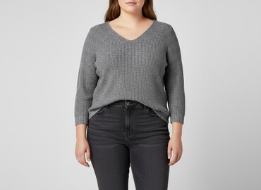 Swetry: Sweter damski, rozmiar 6XL