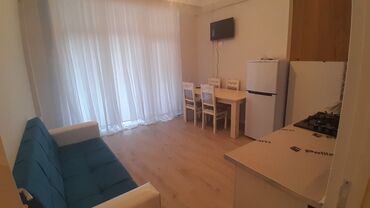 Uzunmüddətli kirayə mənzillər: Sumqayıt bağça şəhərdə yerləşir. 1 otaqlı studiya tipli mənzil – — 1