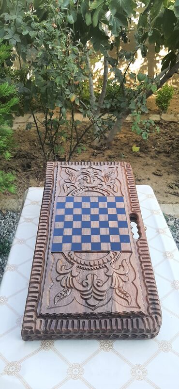 Nərdlər: Fərqli dizaynlı bu nərd dəsti oyuvəskarları üçün mükəmməl seçimdir — 13