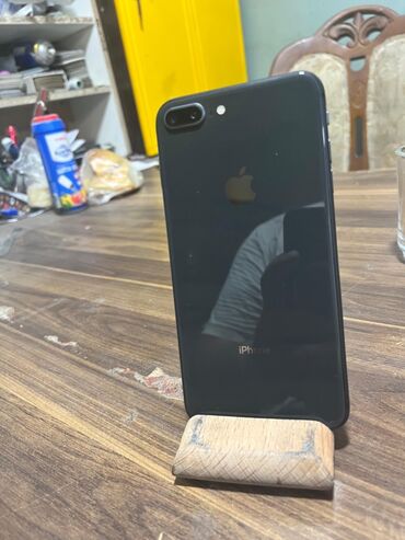 купить бу айфон 8 плюс: IPhone 8 Plus, 64 GB, Black Titanium, Barmaq izi