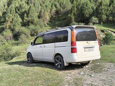 Honda: Honda Stepwgn: 2001 г., Минивэн — 2