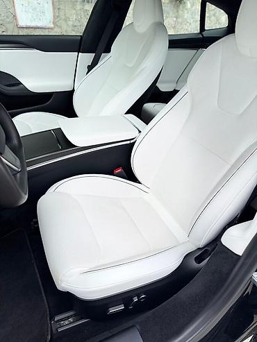 Tesla: Tesla Model S: 2022 г., Электромобиль, Седан — 9