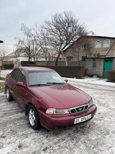 Daewoo: Daewoo Nexia: 1999 г., 1.5 л, Механика, Бензин, Седан