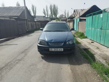 Toyota: Toyota Avensis: 2000 г., 2 л, Автомат, Бензин, Хэтчбэк
