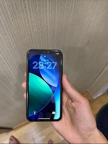 z flip 7: IPhone 11, 128 GB, Qara, Face ID — 4
