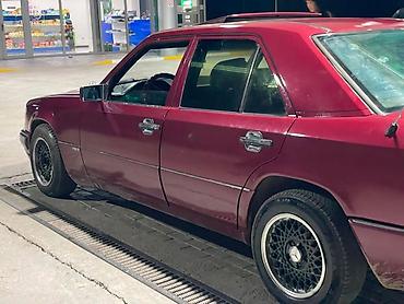 трактир 82 1: Mercedes-Benz W124: 1990 г., 2.3 л, Механика, Бензин, Седан — 2