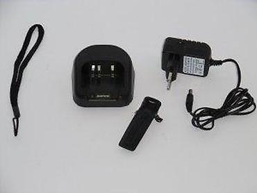 PDA i oprema: Baofeng ručna dual-band FM radio-stanica sa punjačem Opis: - Ručna — 9