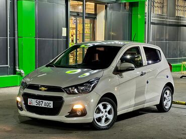 Chevrolet: Chevrolet Spark: 2018 г., 1 л, Автомат, Бензин, Универсал