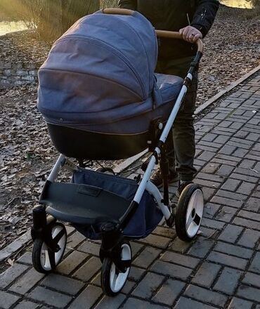 прогулочная коляска cybex бу: Балдар арабасы, түсү - Көгүлтүр, Колдонулган