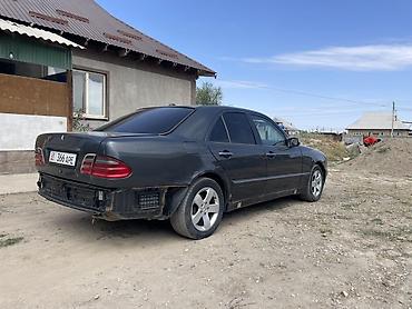 ли 9 авто: Mercedes-Benz E-Class: 2000 г., 2.4 л, Механика, Бензин, Седан — 5