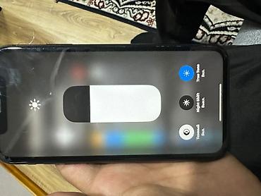 32: IPhone Xr, Б/у, 128 ГБ, Черный, Зарядное устройство, Защитное стекло, Чехол, 75 % — 2