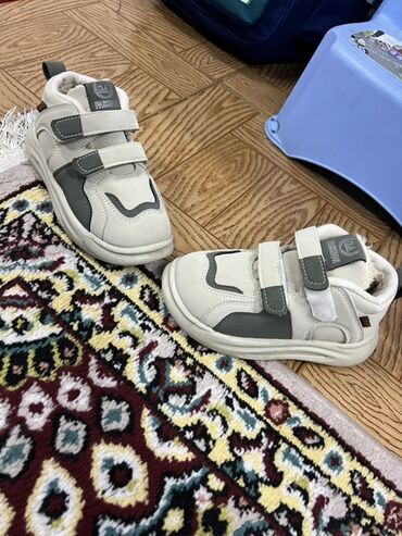 детские американские вещи: Uşaq ici tuklu batinka baha alinib ayagina balacadi 2defe geyindi daha