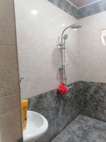 Həyət evləri və villaların satışı: Satılır: həyət evi - Ümumi təsvir: Tək mərtəbəli, eyvanlı həyət evi — 9