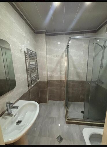 Duş kabinaları, arakəsmələr: Üstü açıq kabina, Düzbucaqlı — 1