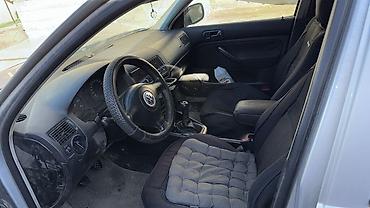 Volkswagen: Volkswagen Golf: 2001 г., 1.6 л, Механика, Бензин, Хэтчбэк — 9