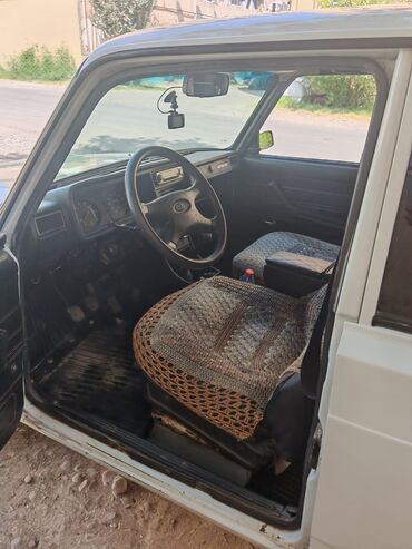 VAZ (LADA): VAZ (LADA) 2107: 1.6 l | 2002 il 171000 km Sedan — 15