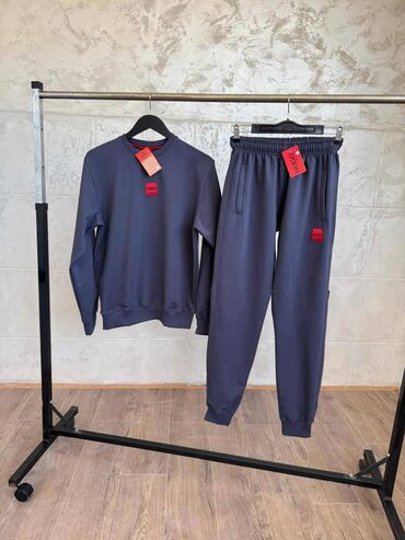 Trenerke: 08. trenerka 
pamuk M-2xl
4500din — 4