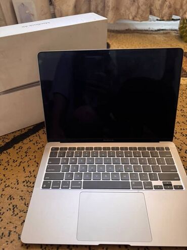 macbook pro m2 бишкек: Ноутбук, Apple, 8 ГБ ОЗУ, Apple M1, 13.3 ", Б/у, память SSD