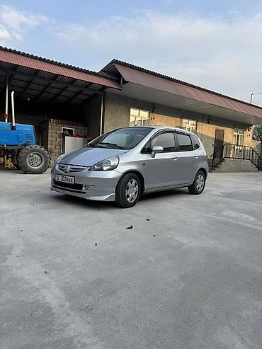 легковой пирсеп: Honda Jazz: 2002 г., Автомат, Бензин, Хэтчбэк — 1