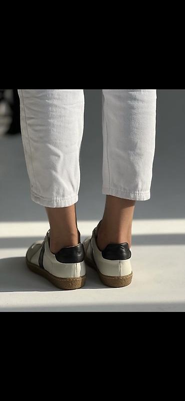 кожанные кеды: Кроссовки, 38, Adidas, Б/у, цвет - Белый, Самовывоз — 3