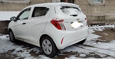 Chevrolet: Chevrolet Spark: 2017 г., Механика, Бензин, Хэтчбэк — 1