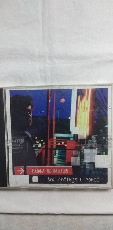 Knjige i stripovi: Cd domaca zabavna muzika,cena za kom — 8