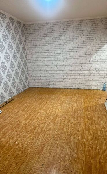 разделитель комнаты: 1 комната, 32 м², 105 серия, 4 этаж, Косметический ремонт