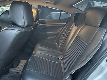 Hyundai: Hyundai Elantra: 2018 г., 2 л, Автомат, Бензин, Седан — 10