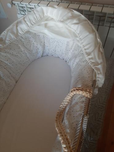 demir boru: Uşaq beşiyi – portativ “Moses basket” tipli - Yumşaq, nöqtəli naxışlı — 3