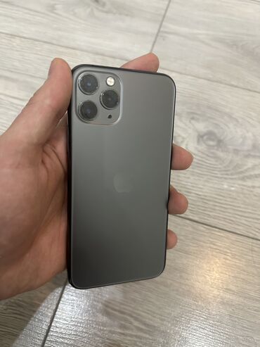 Apple iPhone: IPhone 11 Pro, Б/у, 256 ГБ, Matte Space Gray, Чехол, 75 %