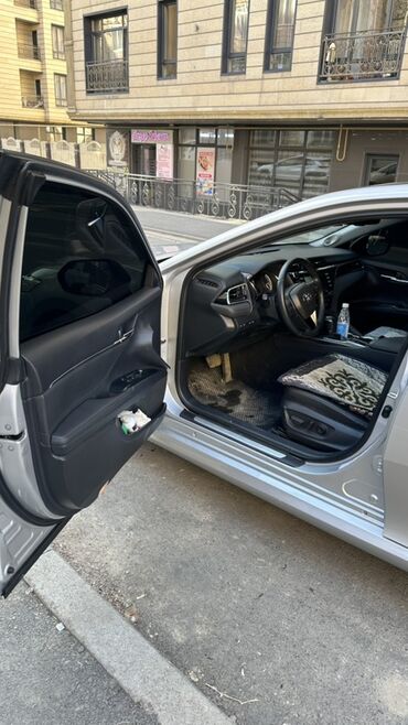 Toyota: Toyota Camry: 2018 г., 2.5 л, Автомат, Бензин, Седан — 6