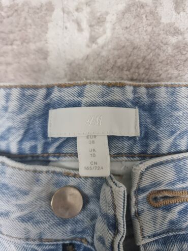 zara pantalone visoki struk: H & M MOM Jeans 
veličina 38