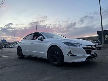 sonata: Hyundai Sonata: 2019 г., 2 л, Автомат, Газ, Лифтбек — 3