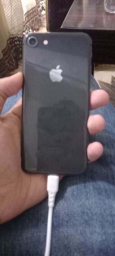 ayfon 12: IPhone 8, Space Gray, Barmaq izi