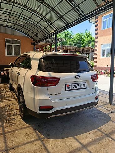 70 сом: Kia Sorento: 2019 г., 0.2 - engine capacity л, Автомат, Дизель, Кроссовер — 3