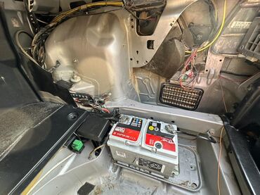 Mercedes-Benz: Mercedes-Benz C-Class: 2.2 l | 1996 il Sedan — 18