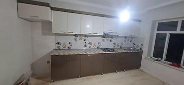 soba: Zeytun-yaşıl rəngli mətbəx mebel dəsti. Üst və alt şkaflardan ibarət — 5