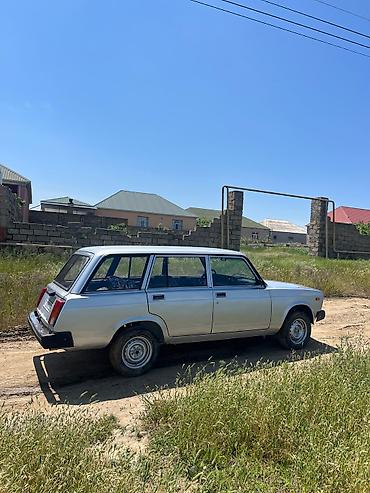 VAZ (LADA): Model: Lada Riva (VAZ 2104) universal Ban növü: station wagon (5 qapı) — 4