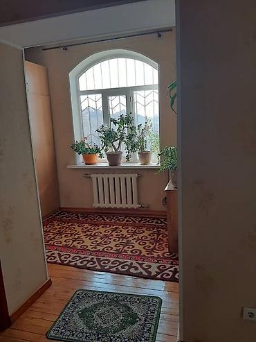 Долгосрочная аренда домов: 360 м², 9 комнат — 3