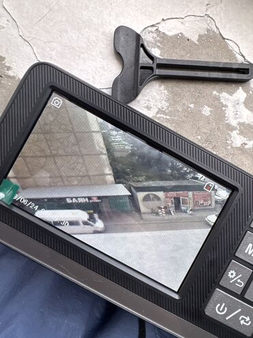 Другая автоэлектроника: Эндоскоп с монитором Кабель 3 метра Две камеры, прямая и боковая — 7