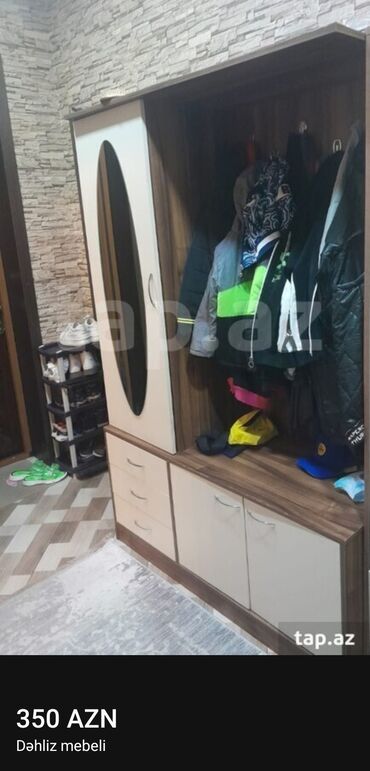 Мебель: Обувница, Б/у, 1 дверь, Распашной, Прямой шкаф, Азербайджан