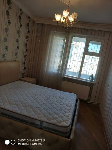 Uzunmüddətli kirayə mənzillər: Nərimanov metrosunun yaxınlığında 5 mertebeli binanın 5-ci — 17