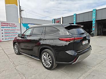 Toyota: Toyota Highlander: 2022 г., 2 л, Типтроник, Бензин, Внедорожник — 5