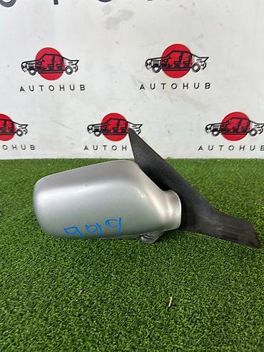 Боковое правое Зеркало Subaru Б/у, Оригинал at lalafo.kg Боковое правое Зеркало Subaru Б/у, Оригинал