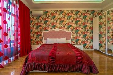 Günlük kirayə evlər: 250 kv. m, 4 otaqlı, İnternet -da lalafo.az — 16 Günlük kirayə evlər: 250 kv. m, 4 otaqlı, İnternet — 16