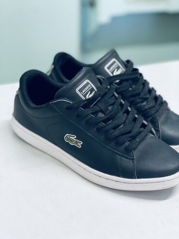 кроксы молния маквин: Кроссовки Lacoste, классическая модель в низком силуэте. - Цвет