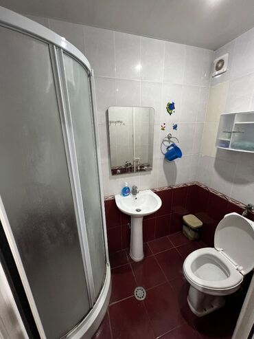 Günlük kirayə mənzillər: 2 otaqlı — 6