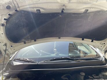 Hyundai: Hyundai Accent: 1.6 l | 2011 il Sedan — 26