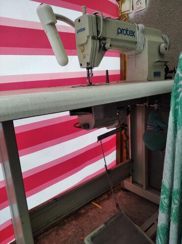 Промышленные швейные машинки: Продаю швейные машинки б.у